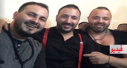 البطل موسى الدارديز على هامش خضوعه لمعسكر تدريبي بأكادير يحضر لقاء يجمع الكوميدي بنحدو بالساخر إيكو البطل موسى الدارديز على هامش خضوعه لمعسكر تدريبي بأكادير يحضر لقاء يجمع الكوميدي بنحدو بالساخر إيكو