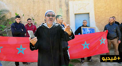  أسرة حارس شركة بالحي الصناعي سلوان مهددة بالتشرد بعد 20 سنة من العمل تستنجد بالملك لإنصافها أسرة حارس شركة بالحي الصناعي سلوان مهددة بالتشرد بعد 20 سنة من العمل تستنجد بالملك لإنصافها