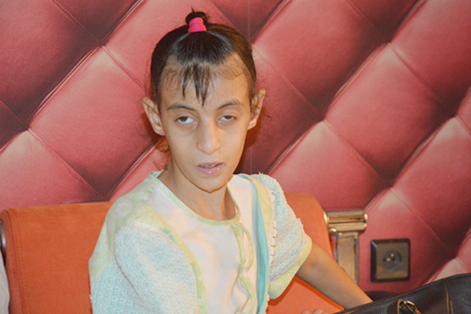 أم تناشد المحسنين مساعدتها على التكفل بأطفالها الذين يعانون من إعاقة ذهنية و شبه حركية أم تناشد المحسنين مساعدتها على التكفل بأطفالها الذين يعانون من إعاقة ذهنية و شبه حركية