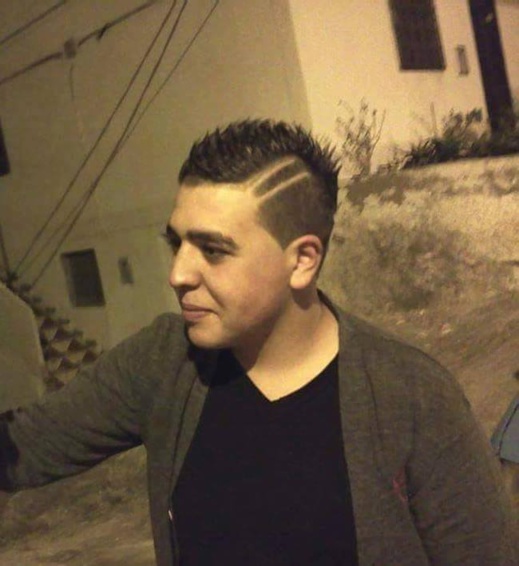 المستشفى الحسني ينفي استقبال جثتي "أنور" و "أشرف" اللذان فقدا في البحر بعد محاولتها الهجرة عبر جيت سكي المستشفى الحسني ينفي استقبال جثتي "أنور" و "أشرف" اللذان فقدا في البحر بعد محاولتها الهجرة عبر جيت سكي