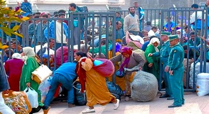 لجنة مركزية تحقّق في تهريب "الميكا" من مليلية لجنة مركزية تحقّق في تهريب "الميكا" من مليلية