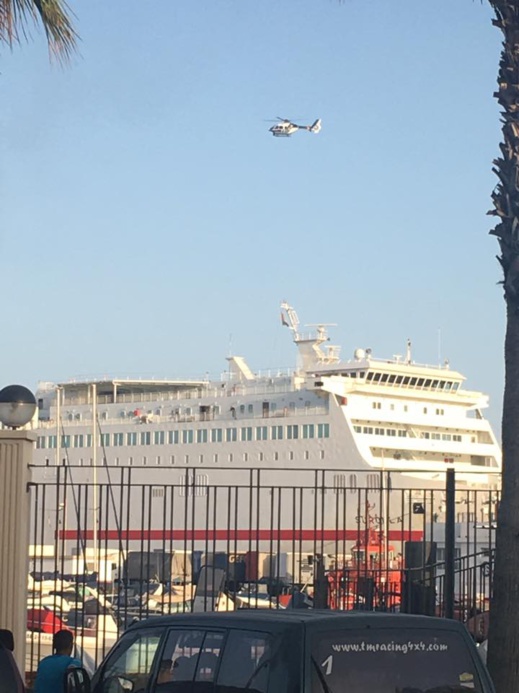 هواجس أمنية تجعل السلطات تستعين بطائرة و أجهزة متطورة لتأمين نقل أليات مدينة الملاهي "فيريا" الى إسبانيا هواجس أمنية تجعل السلطات تستعين بطائرة و أجهزة متطورة لتأمين نقل أليات مدينة الملاهي "فيريا" الى إسبانيا