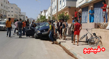 بالفيديو.. خسائر مادية هامة في حادث اصطدام سيارتين على مستوى الطريق المؤدية من بن طيب الى الدريوش بالفيديو.. خسائر مادية هامة في حادث اصطدام سيارتين على مستوى الطريق المؤدية من بن طيب الى الدريوش