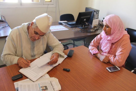 سيدة من جنسية اسبانية تعلن إسلامها بمقر المجلس العلمي المحلي لإقليم الناظور سيدة من جنسية اسبانية تعلن إسلامها بمقر المجلس العلمي المحلي لإقليم الناظور