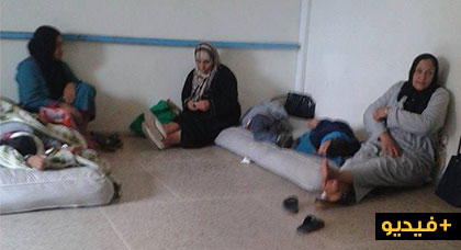 أسرة من قرية أركمان ترابط أسبوعا بأكمله داخل مستشفى "ابن سينا" في وضعية مزرية وسط اللامبالاة