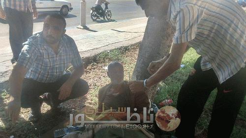 تجّار شارع القيسارية بالناظور يجمعون التبرعات لإنقاذ المتشرد المسّن "عمي ادريس" بعد التعاطف مع حالته