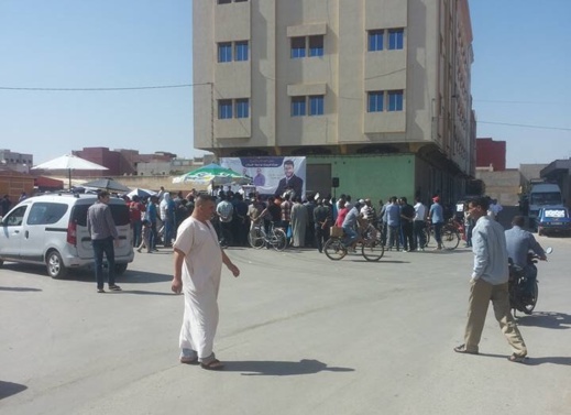 صحف وطنية تصِف الحضور الباهت للمهرجان الخطابي لقيادي العدالة والتنمية "أفتاتي" بالعروي بالفضيحة