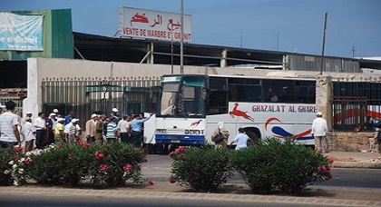 خطير: لص يتعقّب خطوات سيّدة من الرباط إلى الناظور قبل أن يسلبها مليون ونصف خطير: لص يتعقّب خطوات سيّدة من الرباط إلى الناظور قبل أن يسلبها مليون ونصف