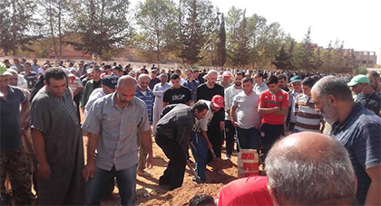 تشييع جنازة والدة رئيس هيئة مسيري المصالح الإقتصادية بمديرية الناظور بمقبرة المحمدية ببركان تشييع جنازة والدة رئيس هيئة مسيري المصالح الإقتصادية بمديرية الناظور بمقبرة المحمدية ببركان
