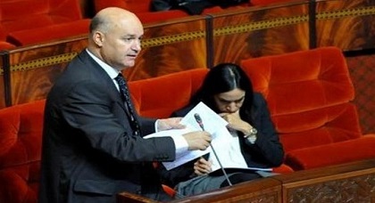 مطالب بإلغاء "وزارة الجالية" وتعويضها بمندوبية سامية خاصة بمغاربة العالم مطالب بإلغاء "وزارة الجالية" وتعويضها بمندوبية سامية خاصة بمغاربة العالم