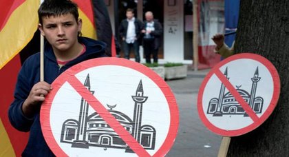 أكثر من نصف الألمانيين ضد المسلمين