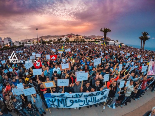 نظام وسلمية مسيرات جمعة الغضب بمدينة الحسيمة يحصد إشادة واسعة وطنيا ودوليا