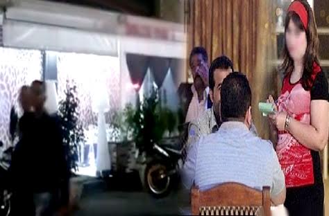 توضيح.. جهة مقربة من عون سلطة بجماعة تزاغين تنفي ما روج من إشاعات حول تحويله مقهى لممارسة الممنوعات توضيح.. جهة مقربة من عون سلطة بجماعة تزاغين تنفي ما روج من إشاعات حول تحويله مقهى لممارسة الممنوعات