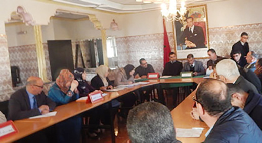 منتخبو جماعة أركمان يصادقون على إتفاقية النقل المدرسي وإتفاقية إحداث مركز سوسيورياضي بالجماعة منتخبو جماعة أركمان يصادقون على إتفاقية النقل المدرسي وإتفاقية إحداث مركز سوسيورياضي بالجماعة