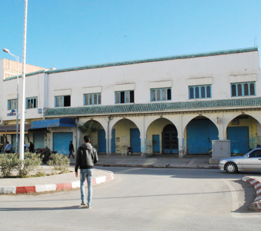 لا تفوتوا الفرصة.. منزل وسط مدينة الدريوش مطل على الشارع الرئيسي للبيع بثمن مناسب 