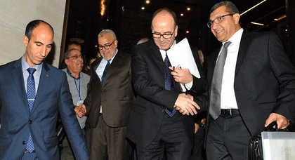 الريفي بنشماس يثير الجدل مرة أخرى بسبب صفقة بيع "متلاشيات" مجلس المستشارين