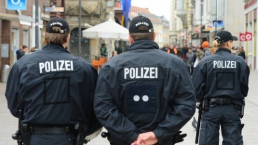 ألمانيا: القضاء يبرئ سبعة سلفيين قاموا بدوريات شرطة دينية
