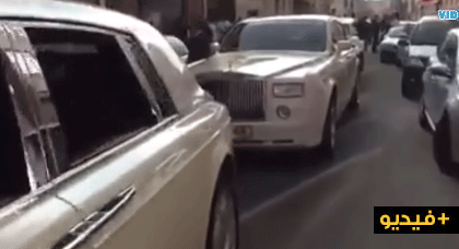 ظهور عشرات السيارات الفارهة في عرس مغربي تجعل شرطة بلجيكا تفتح تحقيقا ظهور عشرات السيارات الفارهة في عرس مغربي تجعل شرطة بلجيكا تفتح تحقيقا
