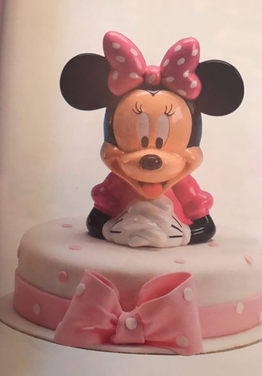 افتتاح مخبزة "ثشنيفت" الخاصة بصناعة الحلويات الفاخرة ذات الجودة الرفيعة وسط الناظور افتتاح مخبزة "ثشنيفت" الخاصة بصناعة الحلويات الفاخرة ذات الجودة الرفيعة وسط الناظور