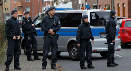 ألمانيا: توقيف عميل في الاستخبارات الداخلية يشتبه بتحضيره اعتداء بدافع إسلامي