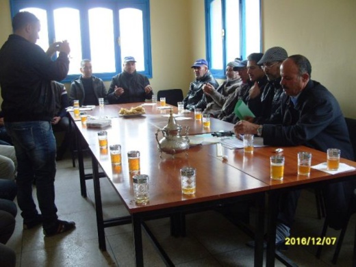 فلاحو بني سيدال لوطا يؤسسون تعاونية فلاحية ويعقدون جمعا عاما لإفراز مكتبها فلاحو بني سيدال لوطا يؤسسون تعاونية فلاحية ويعقدون جمعا عاما لإفراز مكتبها