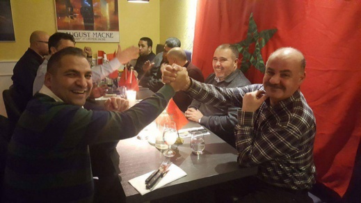 نشطاء مغاربة بالدانمارك يعقدون اجتماعا تشاوريا للتداول في الشؤون المطروحة لصالح الجالية المغربية نشطاء مغاربة بالدانمارك يعقدون اجتماعا تشاوريا للتداول في الشؤون المطروحة لصالح الجالية المغربية