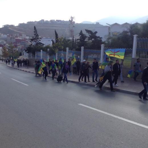 أبناء إقليم الناظور يتدفقون على الحسيمة ويبصمون على مشاركة مكثفة بمسيرة أربعينية محسن فكري أبناء إقليم الناظور يتدفقون على الحسيمة ويبصمون على مشاركة مكثفة بمسيرة أربعينية محسن فكري