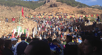 مريدو الطريقة العيساوية يحيون عيد المولد النبوي بزاوية سيدي مَحمد اعيساوي بني شيكر‎