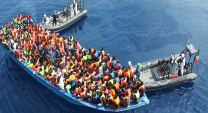 الاتحاد الأوروبي يعرض مزيدا من المال على دول إفريقية لكبح الهجرة