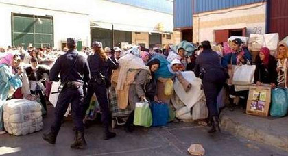 تقرير يكشف أسباب تغاضي سلطات مليلية عن "التراباندو" الذي تمتهنه النساء المغربيات