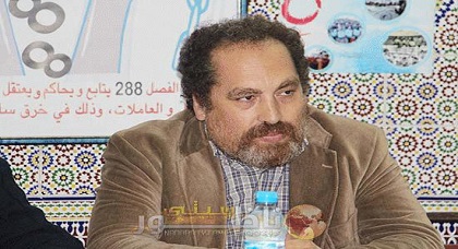 منسق حركة "متطوعون من أجل الناظور" يُجمّد عضويته بنقابة الفنانين ويشترط من "بوجيدة" توضيح موقفه منسق حركة "متطوعون من أجل الناظور" يُجمّد عضويته بنقابة الفنانين ويشترط من "بوجيدة" توضيح موقفه
