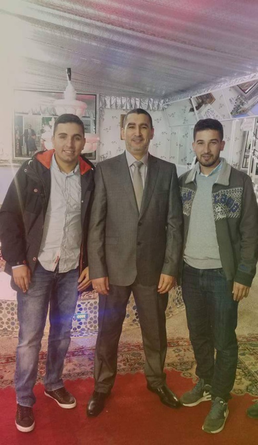 تهنئة إلى عائلة زازري بمناسبة زواج ابنهم عزيز زازري تهنئة إلى عائلة زازري بمناسبة زواج ابنهم عزيز زازري