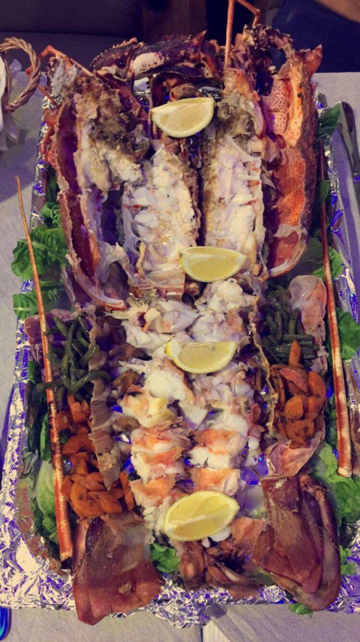 مطعم "لوريانت دور" الفاخر بالناظور يوفر أكلة "البايا" كل يوم ووجبة "الكسكس" كل جمعة مطعم "لوريانت دور" الفاخر بالناظور يوفر أكلة "البايا" كل يوم ووجبة "الكسكس" كل جمعة