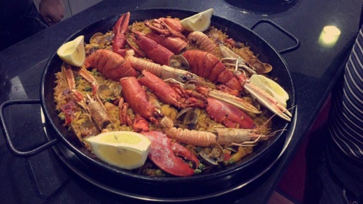 مطعم "لوريانت دور" الفاخر بالناظور يوفر أكلة "البايا" كل يوم ووجبة "الكسكس" كل جمعة مطعم "لوريانت دور" الفاخر بالناظور يوفر أكلة "البايا" كل يوم ووجبة "الكسكس" كل جمعة