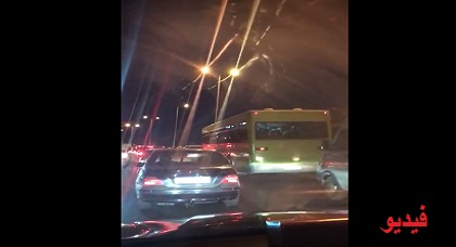 مواطنون ينفجرون غضبا بسبب تعطيل مصالحهم لأزيد من 3 ساعات جراء إنسداد طريق "ماروست" بسبب الأشغال مواطنون ينفجرون غضبا بسبب تعطيل مصالحهم لأزيد من 3 ساعات جراء إنسداد طريق "ماروست" بسبب الأشغال