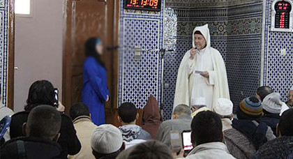 مسجد الحسن الثاني بلعري الشيخ بالناظور يشهد اعلان اسلام من طرف امرأة من جنسية اسبانيا