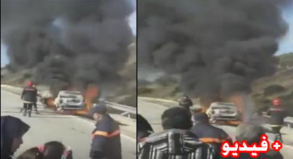 اندلاع حريق مهول في سيارة نفعية تسبب في غلق الطريق السيار لمدة نصف ساعة في وجه حركة المرور 