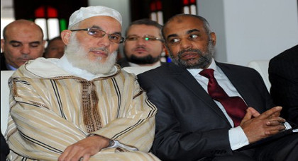 أرسلان: السلطات تقيل أطر "الجماعة" من مناصب المسؤولية في الوظيفة العمومية بخاصة منها في الناظور
