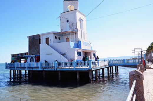 انفراد وحصري: السلطات تتوصل بالقرار النهائي لترميم بناية النادي البحري "كلوب" وسط الناظور انفراد وحصري: السلطات تتوصل بالقرار النهائي لترميم بناية النادي البحري "كلوب" وسط الناظور