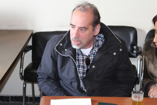 مواطن إسباني يعتنق الإسلام وينطق بالشهادتين بمقر المجلس العلمي بالناظور مواطن إسباني يعتنق الإسلام وينطق بالشهادتين بمقر المجلس العلمي بالناظور