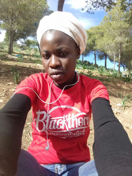 مواطنة كونغولية تبحث عن شقيقتها القاصر المختفية بمدينة الناظور في ظروف غامضة مواطنة كونغولية تبحث عن شقيقتها القاصر المختفية بمدينة الناظور في ظروف غامضة