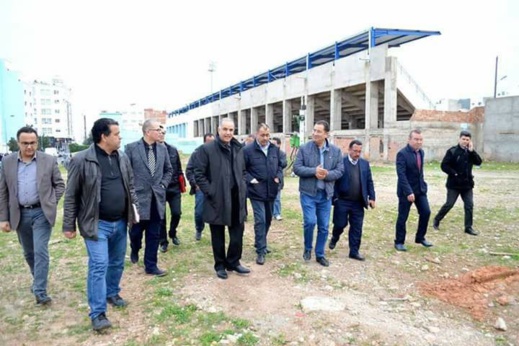 من ثمار الحراك بالريف.. عامل الحسيمة يُعاين وعاء عقاريا لتشييد قاعة للمسرح والمعهد الموسيقي من ثمار الحراك بالريف.. عامل الحسيمة يُعاين وعاء عقاريا لتشييد قاعة للمسرح والمعهد الموسيقي