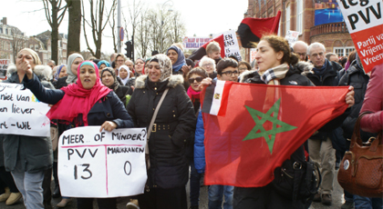  عشرات الآلاف من المغاربة بهولندا في مرمى كراهية وعنصرية اليمين المتطرف