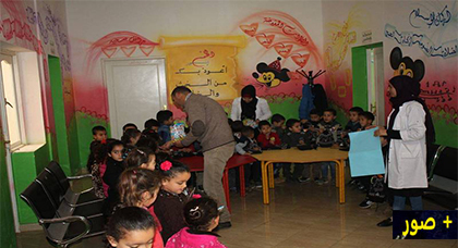 جمعية التضامن للثقافة والتنمية بثزغين توزع كوفيات وقباعات صوف على براعمها جمعية التضامن للثقافة والتنمية بثزغين توزع كوفيات وقباعات صوف على براعمها