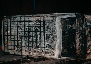 الحسيمة تحصي خسائرها الجسيمة بعد ليلة دامية عاشت فيها الساكنة أجواء حرب حقيقية الحسيمة تحصي خسائرها الجسيمة بعد ليلة دامية عاشت فيها الساكنة أجواء حرب حقيقية