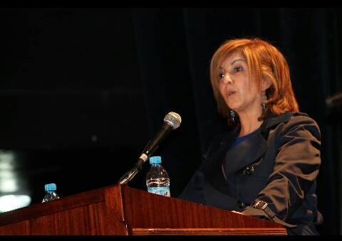 الكاتبة بديعة التنوتي سليلة الناظور في حوار شيق مع ناظورسيتي: قادتني قصيدة ريفية للاشتغال بالقناة الأمازيغية الكاتبة بديعة التنوتي سليلة الناظور في حوار شيق مع ناظورسيتي: قادتني قصيدة ريفية للاشتغال بالقناة الأمازيغية