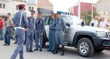 درك الناظور يفكك أخطر شبكة متخصصة في تهجير الأفارقة ويحجز زوارق وسيارات كات كات درك الناظور يفكك أخطر شبكة متخصصة في تهجير الأفارقة ويحجز زوارق وسيارات كات كات