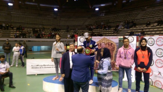 كوثر بعرب.. شابة ناظورية تفلح في إحراز لقب بطلة المغرب في البطولة الوطنية للمواي طاي كوثر بعرب.. شابة ناظورية تفلح في إحراز لقب بطلة المغرب في البطولة الوطنية للمواي طاي