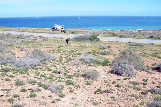 أرض للبيع بموقع إستراتيجي على الطريق الساحلي قرب ميناء غرب المتوسط بثمن جد مناسب أرض للبيع بموقع إستراتيجي على الطريق الساحلي قرب ميناء غرب المتوسط بثمن جد مناسب