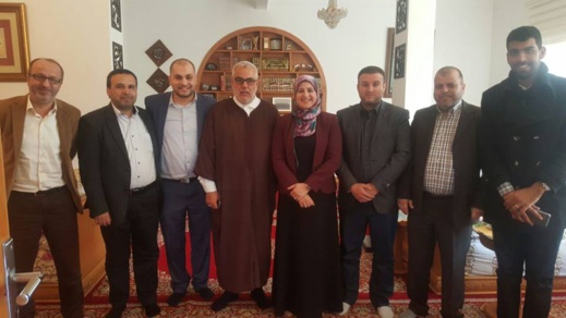 أعضاء من الكتابة الإقليمية للحسيمة تزور بن كيران في الرباط أعضاء من الكتابة الإقليمية للحسيمة تزور بن كيران في الرباط